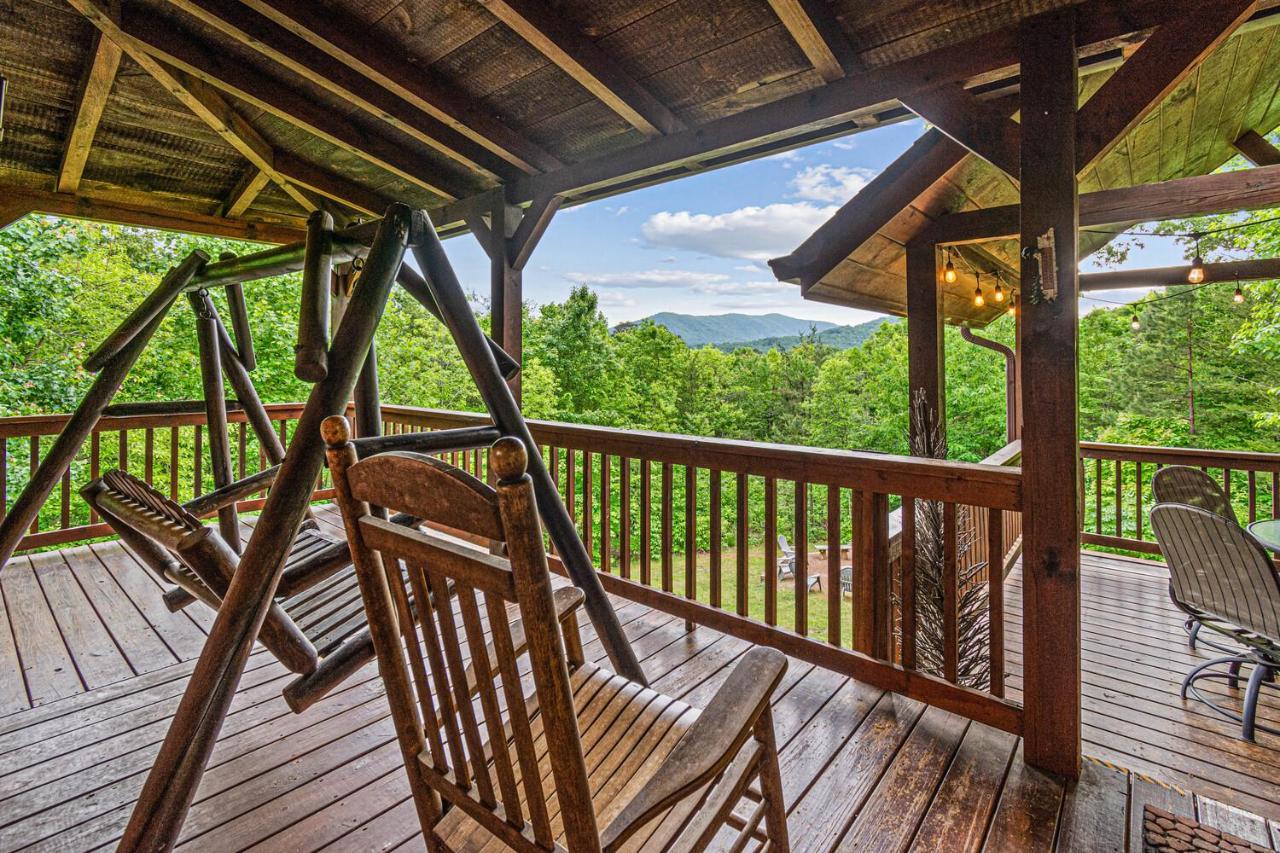 Incredible Views! - Pet Friendly - Aska Adventure Area - Bearfoot Bungalow Blue Ridge Esterno foto
