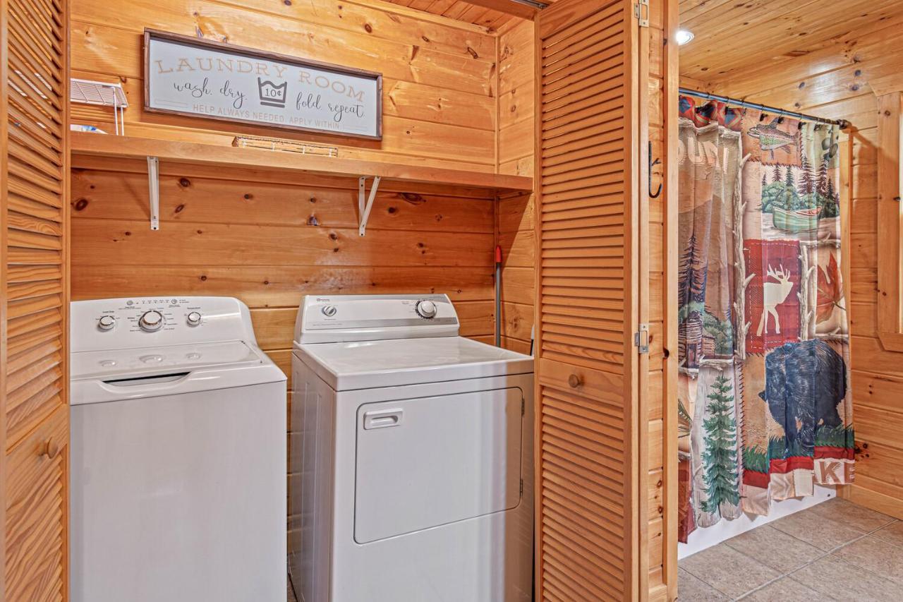 Incredible Views! - Pet Friendly - Aska Adventure Area - Bearfoot Bungalow Blue Ridge Esterno foto