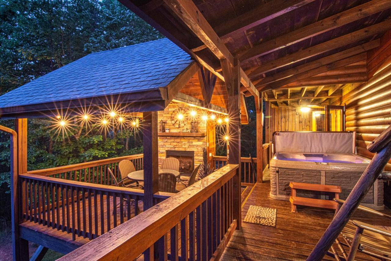 Incredible Views! - Pet Friendly - Aska Adventure Area - Bearfoot Bungalow Blue Ridge Esterno foto
