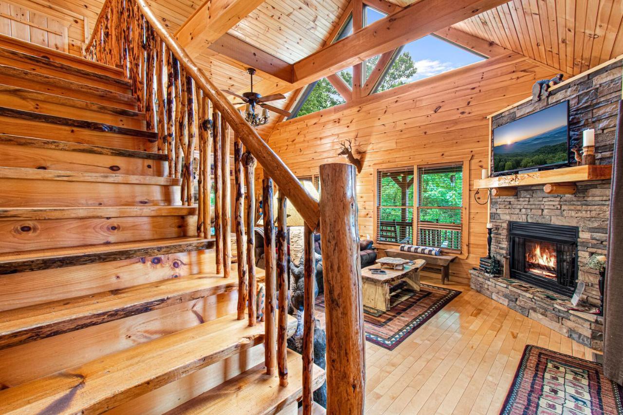 Incredible Views! - Pet Friendly - Aska Adventure Area - Bearfoot Bungalow Blue Ridge Esterno foto